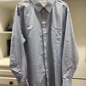 Men’s Roundtree & Yorke Gold Label Dress Shirt